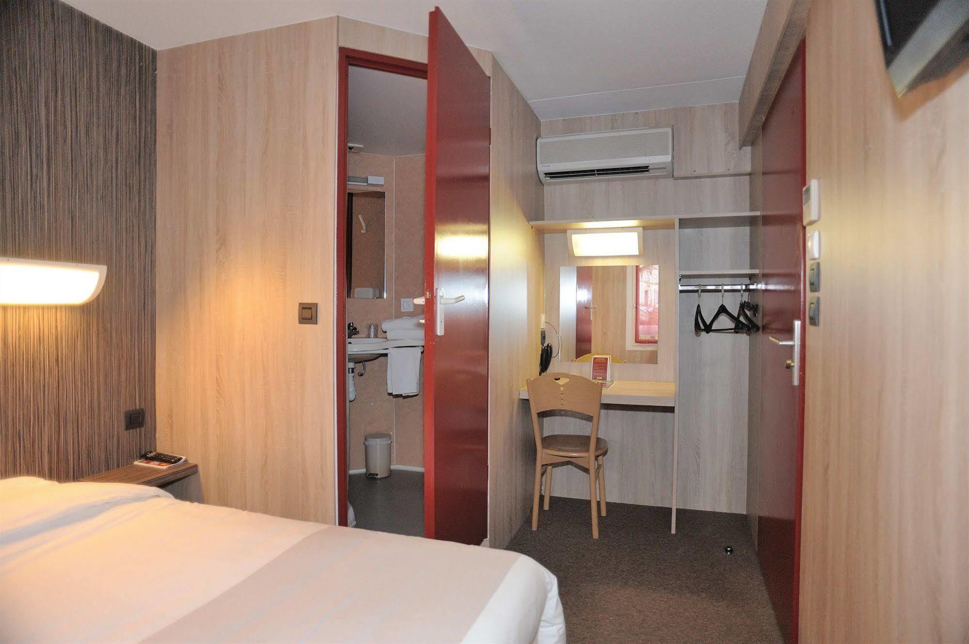 Hotel 4 Saisons Onet-le-Château Buitenkant foto